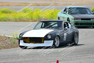 media/May-04-2024-Team Topak Racing (Sat) [[1dff1aa745]]/Inter Low 1/Session 2/